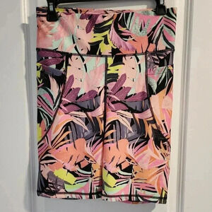 Bebe Sport Women’s Black & Tropical Print Biker Shorts - M